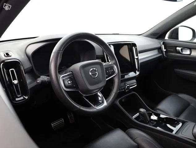 Volvo XC40 P8 AWD Business R-Design aut - Suomi-auto, Lasikatto, Vetokoukku, Harman/Kardon - Ilmainen kotiintoimitus Image 7